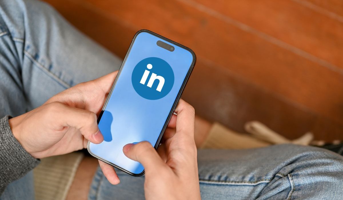 LinkedIn job search